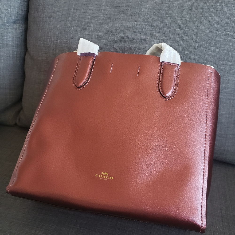 COACH PEBBLE LEATHER DERBY TOTE BRAND NEW!!!